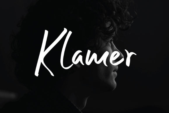 Klamer Font Review: A Modern Handwritten Typeface for Campaigns